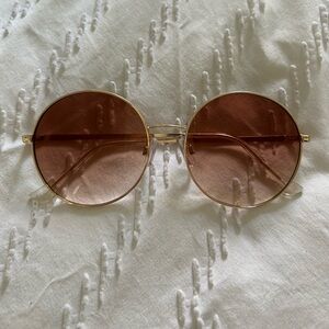 Round retro sunglasses
